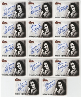 2005 Rittenhouse Archives “The Munsters” A3 Yvonne De Carlo Signed Chase Cards Collection (14)